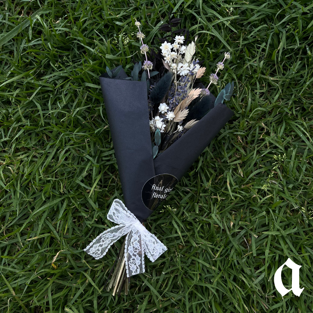 'Amas Veritas' Dried Bouquet Collection